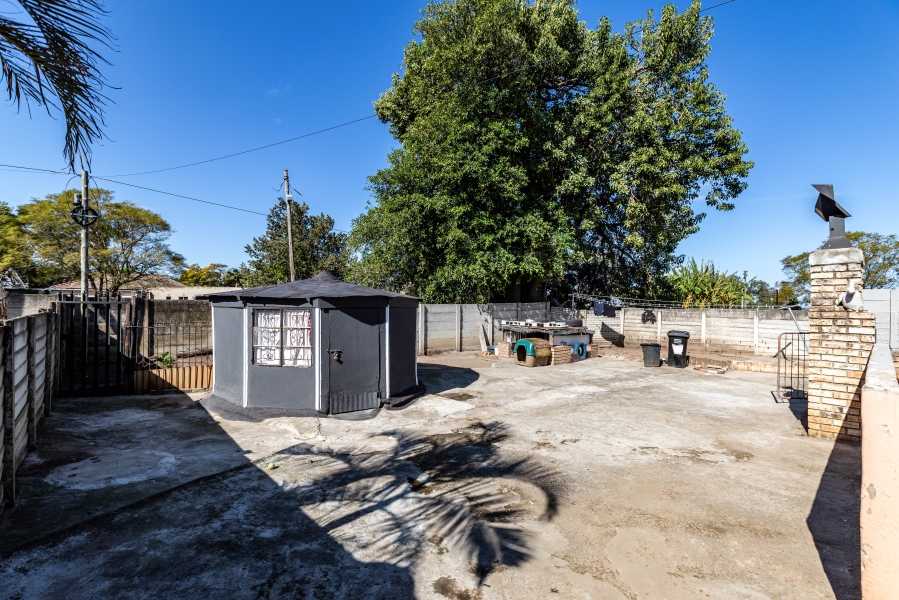 3 Bedroom Property for Sale in Summerpride Eastern Cape